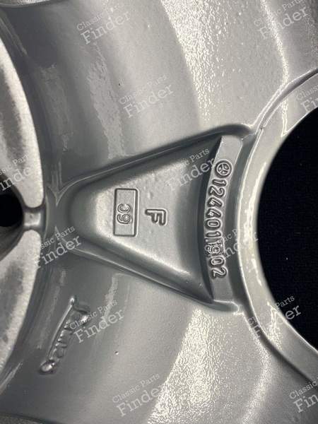 Original 'Sportline' Eight Holes Alloy Wheels 7Jx15 ET41 - MERCEDES BENZ E (W124) - 1244011902- 7