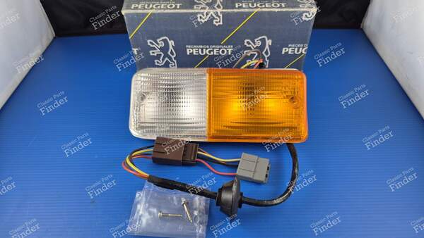 Blinker des rechten Standlichts - PEUGEOT J9 - 10610 / 630192- 1