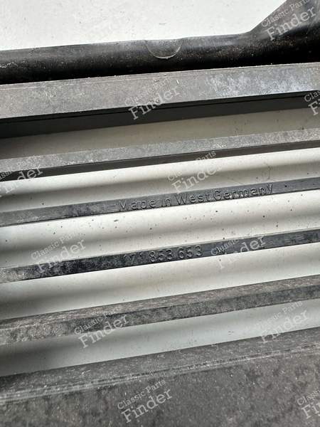 Kühlergrill zwei Scheinwerfer - VOLKSWAGEN (VW) Golf I / Rabbit / Caddy / Jetta - 171853653M- 5