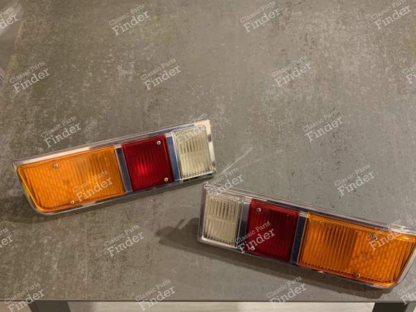 Tail lights + plate - RENAULT 16 (R16) - 8076 E- 0