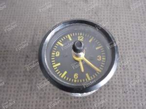 HORLOGE ANALOGIQUE - PORSCHE 944