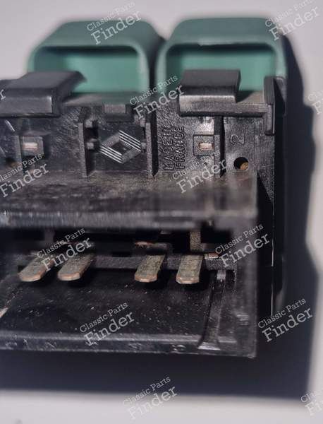 Fog + defrost light control - RENAULT Twingo I - 822226F- 3
