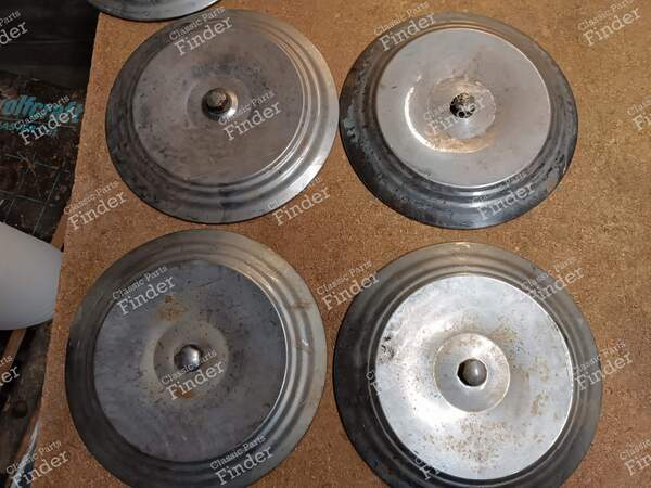 Lot de 4 enjoliveurs - RENAULT Dauphine / Ondine - 0