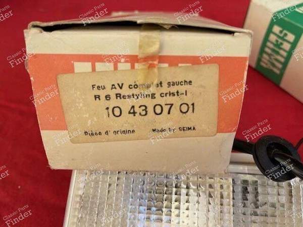 Pair of flasher / pilot lights - Phase 2 - RENAULT 6 (R6) - 10430701 / 10430801- 2