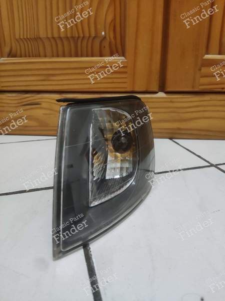 Left front turn signal - Phase 2 - RENAULT Safrane - 7700849216- 4