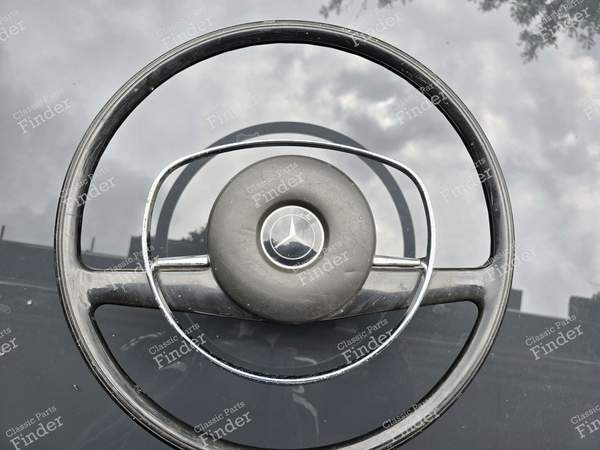 Original steering wheel - MERCEDES BENZ /8 (W114 / W115) - 1154640017- 0