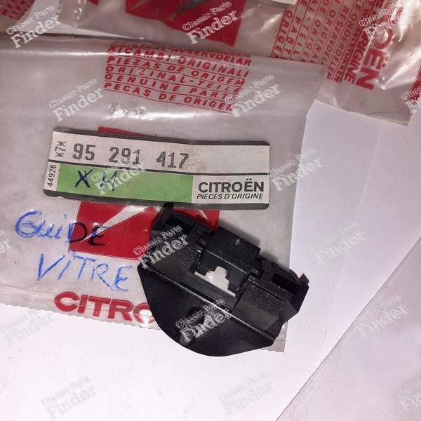 Door glass guide - CITROËN XM - 95291417- 0