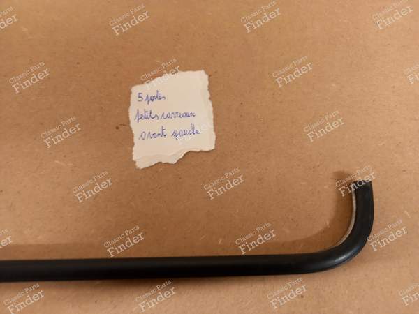 Exterior front left window wiper - Phase 1 - 5 doors - VOLKSWAGEN (VW) Golf II / Jetta - 191853283- 5