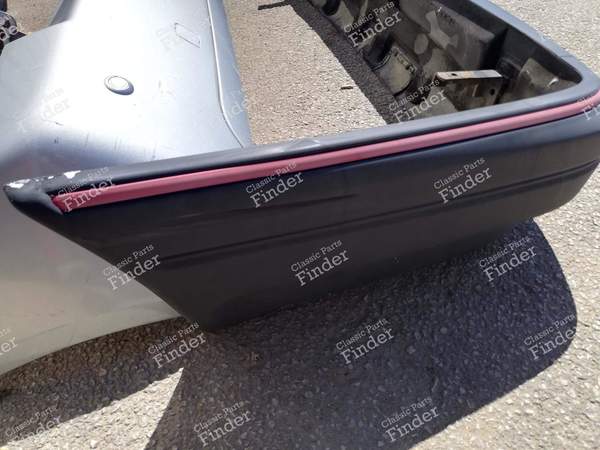 Pare-choc arrière pour Sierra 5 portes (avec hayon) - FORD Sierra - 1664901- 1