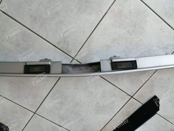 Bandeau avec éclairages de plaque immatriculation arrière - CITROËN XM - 2