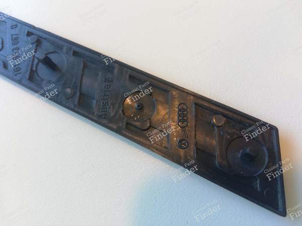 Kofferraumkürzel Modell 'C' - VOLKSWAGEN (VW) Golf I / Rabbit / Caddy / Jetta - 161853687Q- 7