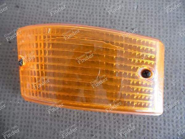 LEFT TURN SIGNAL CABOCHON - PORSCHE 924 - 477953161- 8