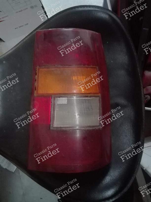 Right rear light for station wagon - RENAULT 18 (R18)