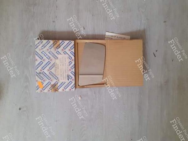 Spiegelglas des rechten Spiegels - NISSAN Prairie / Multi / Stanza Wagon (M10) - 9636503A18- 2