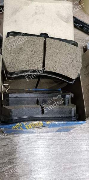 Plaquettes de frein avant - MAZDA 323 / Protégé / F /Astina (BG) - D3062M-01