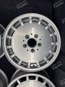 'Sportline Gullideckel' Alloy Wheels 7Jx15 ET41 - MERCEDES BENZ E (W124) - 1244010902- thumb-2
