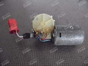 TAILGATE LOCK MOTOR 94462402401 PORSCHE 944 & 924 - PORSCHE 944 - 0390216694- thumb-5