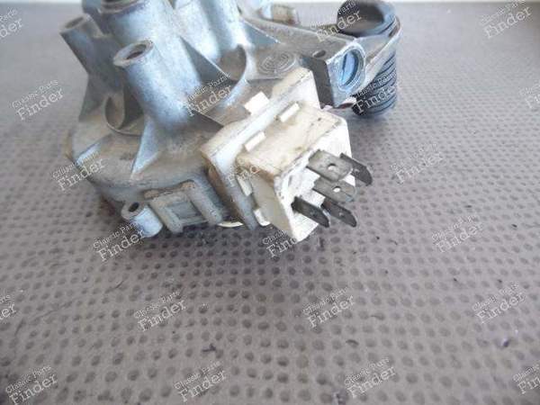 SCHEIBENWISCHERMOTOR - BMW 5 (E12) - 1395105324 / 61611367808- 7