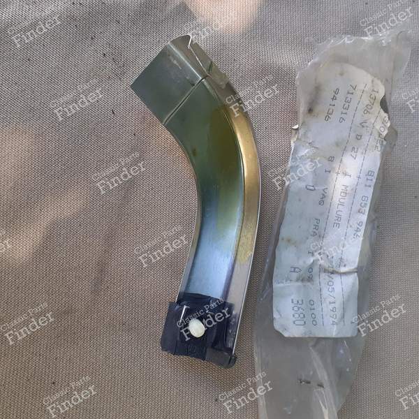 Stoßstangenabschlussleiste - Phase 1 - AUDI 80 / 4000 / 5+5 (B2) - 811853946- 1