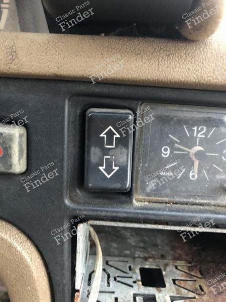 Power window switch - RENAULT 18 (R18) 