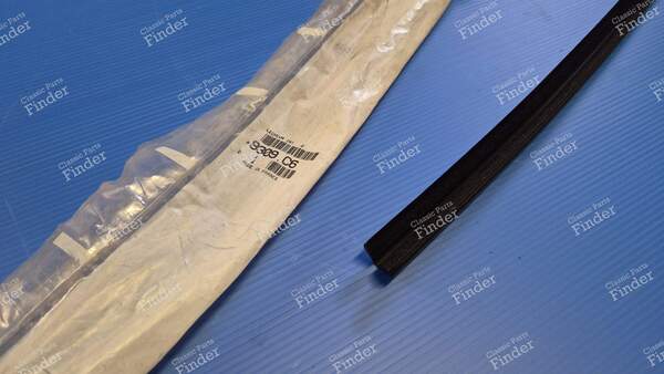 Inner window seal - Left front door (5-door version) - PEUGEOT 206 - 9309C6- 1
