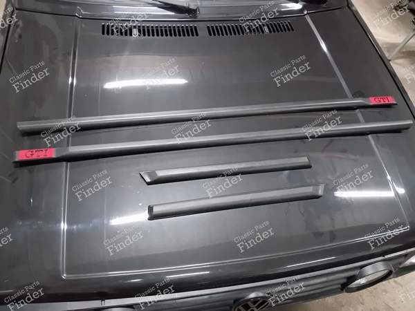 Dünne Leiste 3-Türer GTI / G60 - VOLKSWAGEN (VW) Golf II / Jetta - Ref. R: 191853516D / 191853515D (R) / L: 191853535D / 191853536D- 0