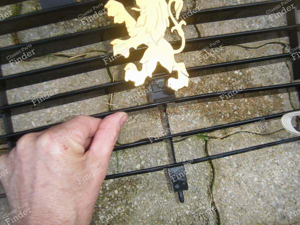 Calandre - PEUGEOT 304 - 4