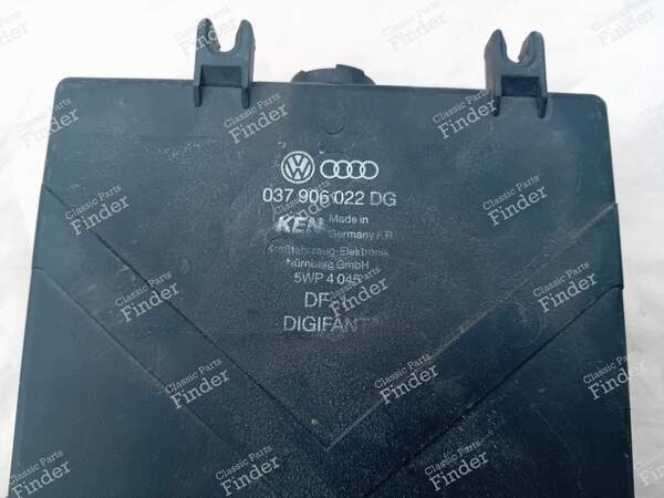Digifant-Rechner - VOLKSWAGEN (VW) Passat (B3-B4) - 037 906 022 DG / 5WP4045 / DF-1- 1
