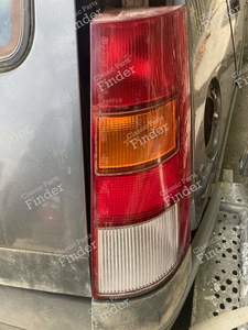 Rechtes Rücklicht - RENAULT 5 (Supercinq) / Express / Rapid / Extra (R5) - 7701030773- thumb-2