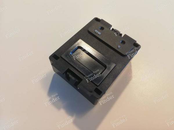 Horloge de bord - BMW 5 (E28) - 2/84/09 / 1367683- 1