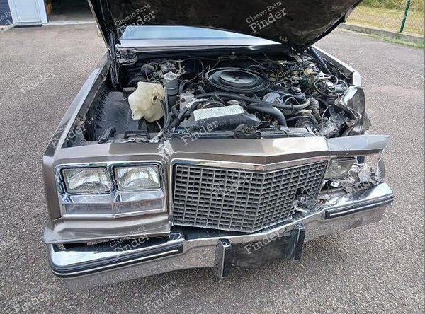 Komplettes Fahrzeug zur Restaurierung oder als Ersatzteilspender - BUICK Riviera - 1