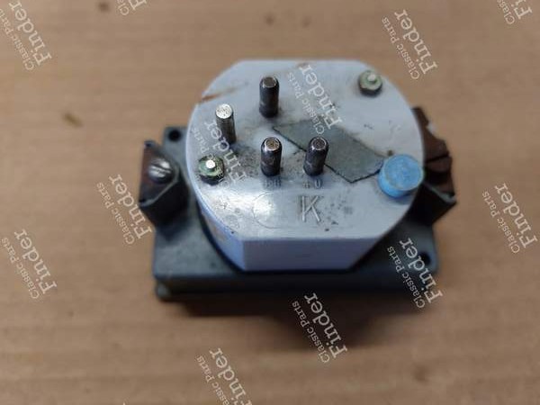 Borduhr - MERCEDES BENZ W111 / W112 (Heckflosse) - 1115420011- 1