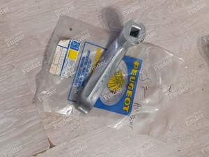 Poignée de porte arrière droite - PEUGEOT J7 - 9116.35- thumb-2