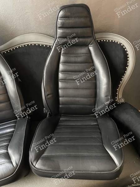 Black leather seats - PORSCHE 911 / 912 E (G Modell) - 1