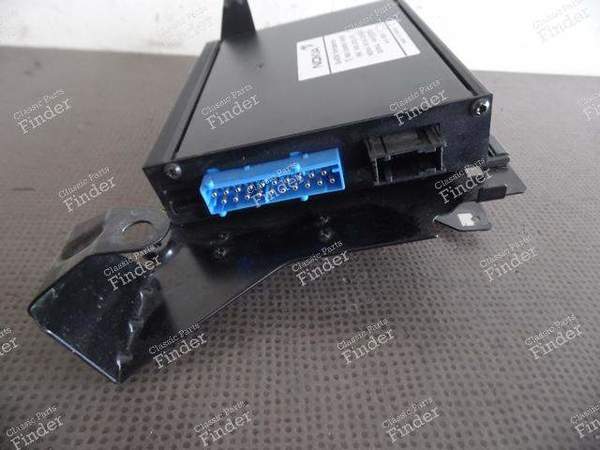 AUDIO AMPLIFIER M490 - 996 CABRIOLET - PORSCHE 911 (996) - 99664530301- 3