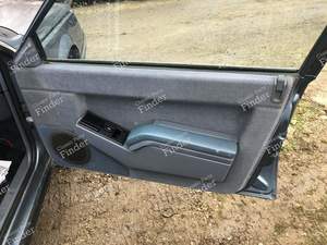 Door panels - RENAULT 25 (R25)