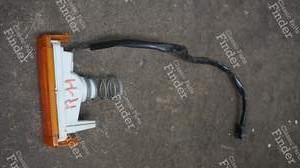 Blinkendes Licht - RENAULT 9 / Alliance / Broadway / 11 / Encore (R9 / R11) - 10710- thumb-1