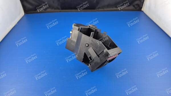 Left Rear Seat Lock - PEUGEOT 307 - 8957KC- 3