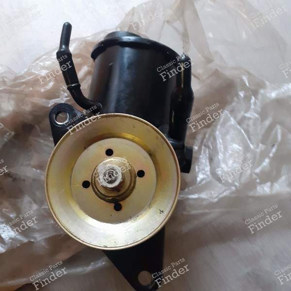 Power steering pump - DATSUN Sunny (N13) - 49110 50m11- 2