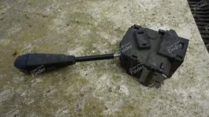 Headlight/turn signal switch - PEUGEOT 305