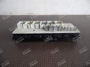 SICHERUNGSKASTEN 477941813 PORSCHE 944 & 924 - PORSCHE 944 - 477.941.813- thumb-6