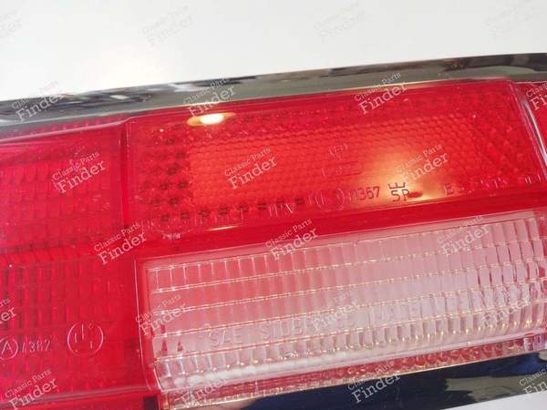 Pair of rear lights with red indicators (US version) - left + right - MERCEDES BENZ W108 / W109 - 1088260156 (L) / 1088260159 (R)- 5