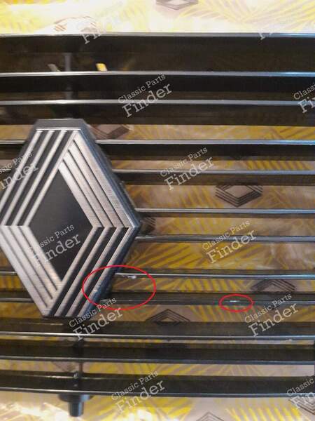 Grille - RENAULT 20 / 30 (R20 / R30) - 7701348616- 2