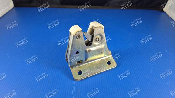 Schließblech Schloss Heckklappenverriegelung - PEUGEOT 205 - 0