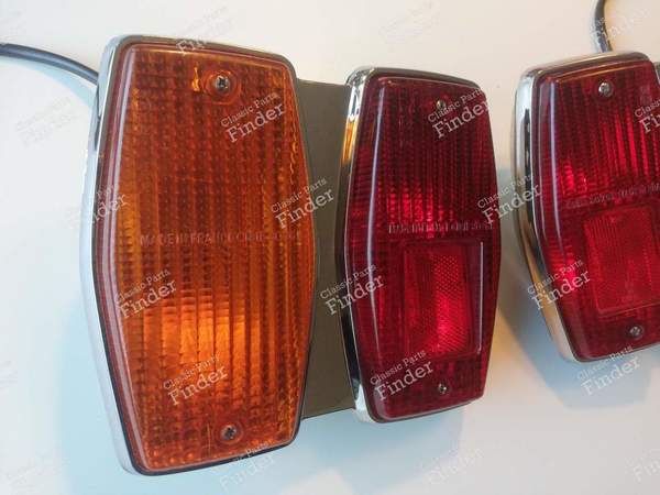 Pair of phase 1 rear lights - PEUGEOT 304 - OEM: 6342.28 / 8076 B G- 2