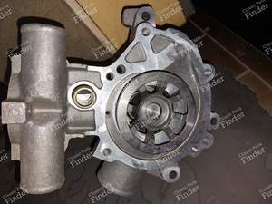 Water pump - Carburator version - PEUGEOT 604