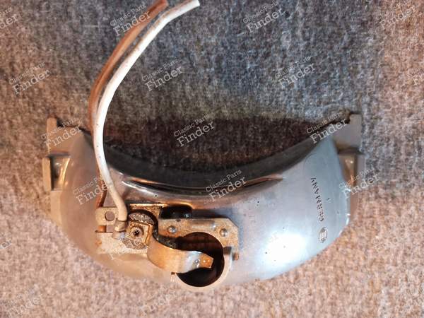 Blinkeranzeige Reflektor - MERCEDES BENZ /8 (W114 / W115) - A0008261878- 1