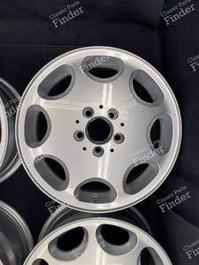 Original Mercedes Eight Holes Alloy Wheels - 7.5Jx16 ET51 - MERCEDES BENZ S (W140) - 1404000902- thumb-2