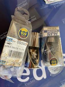 2 chrome-plated exhaust tailpipes for MERCEDES BENZ /8 (W114 / W115)