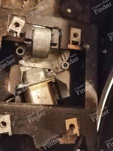 Mechanismus der elektrischen Armlehne - CITROËN XM - 032192- thumb-2